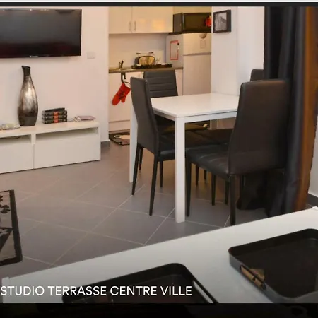 Cocon Centre Ville Apartment Menton